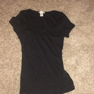 Black Shirt with T Nexkline
